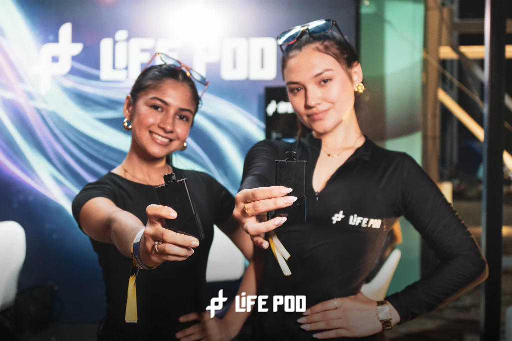 Life Pod brand ambassadors at the Reciclarte 2026 stand